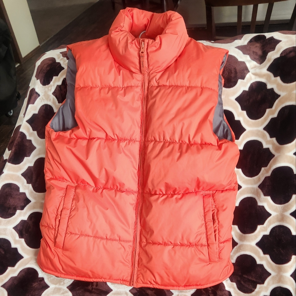 Men's Old Navy S Small Orange Puffer Vest